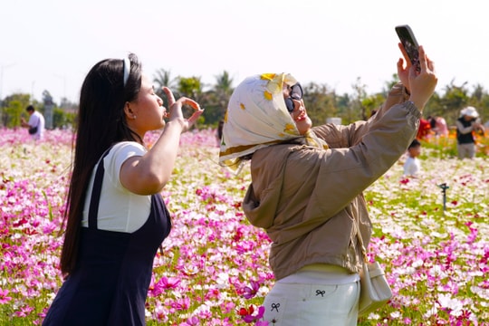 Giải cứu làn da 'break-out' do ăn ngủ thất thường dịp Tết