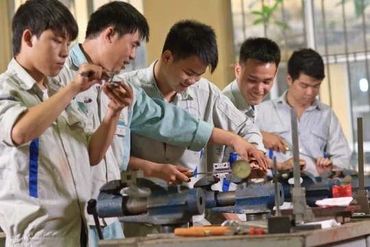 Quy định xét đặc cách chức danh nghề nghiệp giảng viên chính