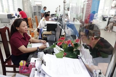 Bãi bỏ nhiều quy định về quản lý công chức, viên chức từ 1/3