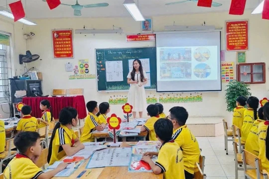 Giáo dục Phú Thọ tăng tốc chuyển đổi số, kiên định mục tiêu hạnh phúc học đường