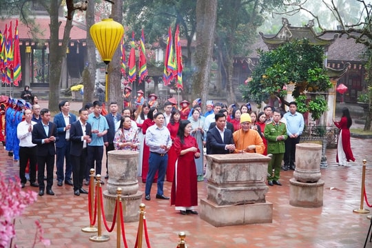 Mở màn Lễ hội Xuân Côn Sơn - Kiếp Bạc 2026 tại Hải Phòng