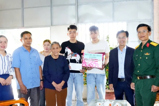 Khi trách nhiệm công dân được viết bằng bước chân song hành