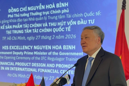 Phó Thủ tướng nhấn mạnh vai trò nhân lực trong Trung tâm tài chính quốc tế