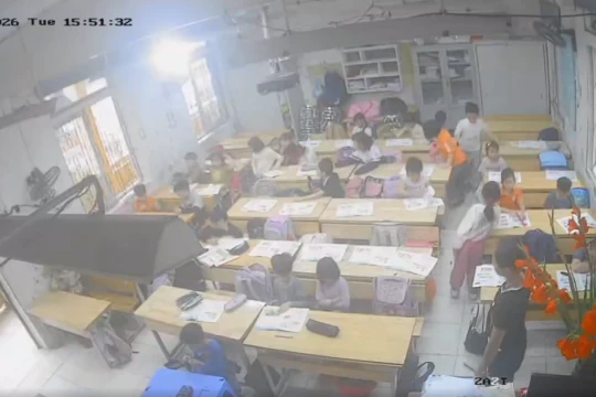 Diễn biến vụ việc gây xôn xao trong giờ học Đạo đức của học sinh tiểu học ở Phú Thọ