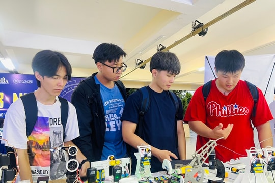 Mức lương của ngành học chỉ xét tuyển thí sinh top điểm cao nhất nước