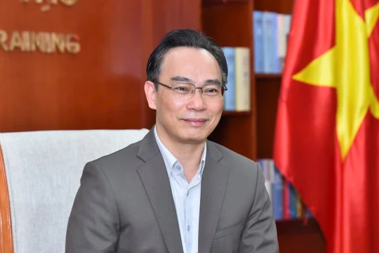 Thủ tướng giao Quyền Bộ trưởng Bộ GD&ĐT cho PGS.TS Hoàng Minh Sơn