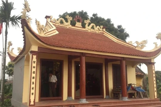 Đất trũng làng Dọ sinh 10 đại khoa