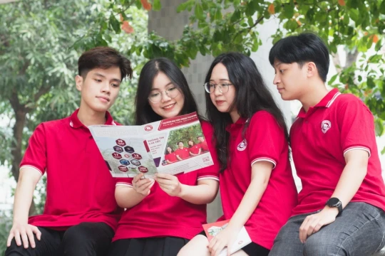 Hai trường đại học không tuyển thẳng thí sinh đạt giải Khoa học kĩ thuật