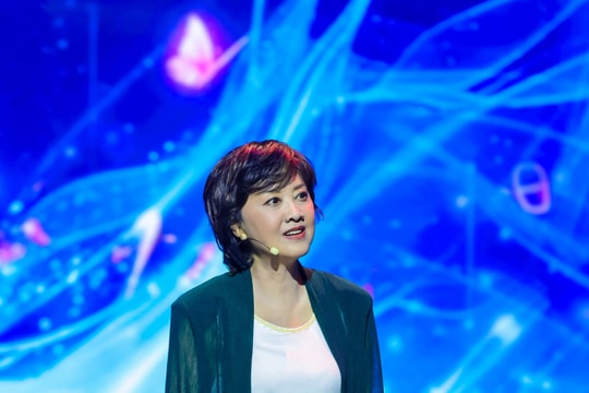 Vẻ đằm thắm của mỹ nhân đóng nữ vương 'Tây du ký'