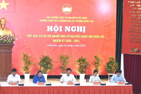 Gặp Bí thư Thành ủy TPHCM, cử tri đánh giá cao việc biến đất "vàng" thành công viên