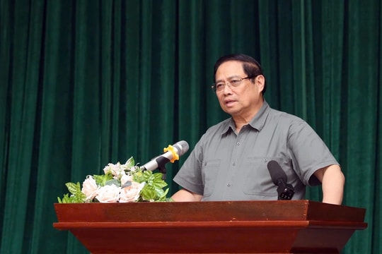 Thủ tướng yêu cầu đẩy nhanh tiến độ xây dựng trạm dừng nghỉ trên cao tốc