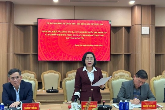 Phó Chủ tịch Quốc hội Nguyễn Thị Thanh giám sát, kiểm tra công tác bầu cử tại Hưng Yên