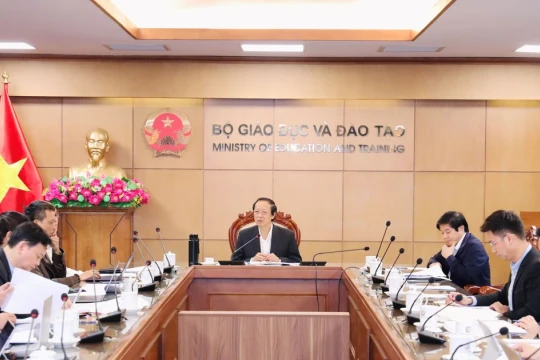 Cấp thiết xây dựng hệ thống học liệu số quốc gia đối với giáo dục phổ thông