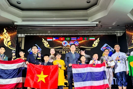 Đoàn học sinh Việt Nam đạt thành tích xuất sắc tại ITMC quốc tế