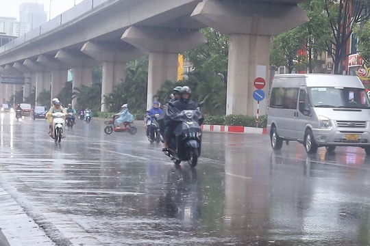 Tin gió mùa Đông Bắc mới nhất: Ngày mai, nhiều nơi mưa to
