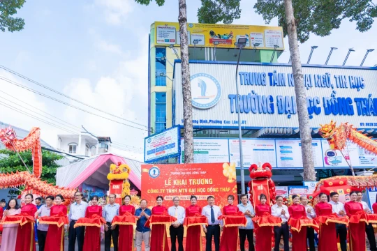 Đại học Đồng Tháp khai trương Công ty TNHH MTV Đại học Đồng Tháp