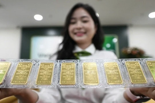 Giá vàng hôm nay 8/3 quay đầu tăng 1,2 triệu đồng/lượng