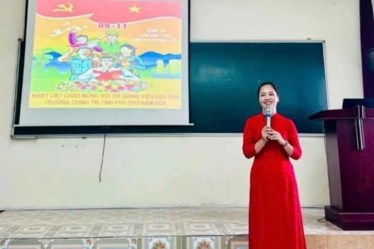 Nữ giảng viên ở Phú Thọ nêu 4 nhiệm vụ trọng tâm khi ứng cử ĐBQH