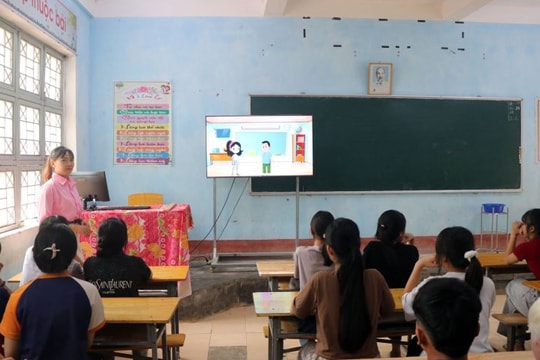 Bước đầu đưa tiếng Anh thành ngôn ngữ thứ hai trong trường học