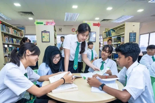 Malaysia miễn học phí cho sinh viên nghèo