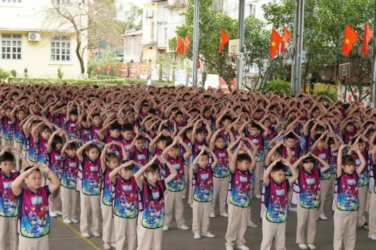 Khơi dậy niềm tự hào, tinh thần thi đua học tập cho thiếu nhi Tuyên Quang