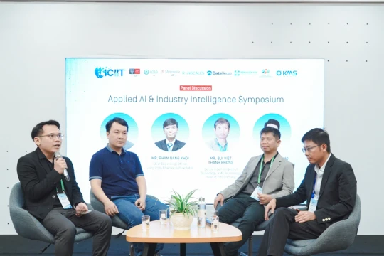 Hội thảo Swin-AIIS 2026 bàn cách đưa AI vào vận hành doanh nghiệp