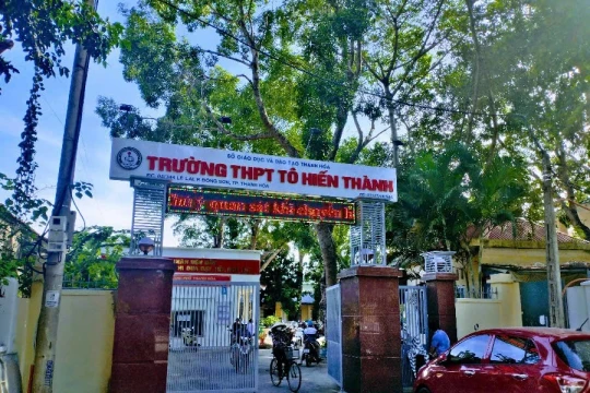 Vụ nâng, hạ điểm học sinh : Vì sao chưa xử lý trách nhiệm tập thể, cá nhân?