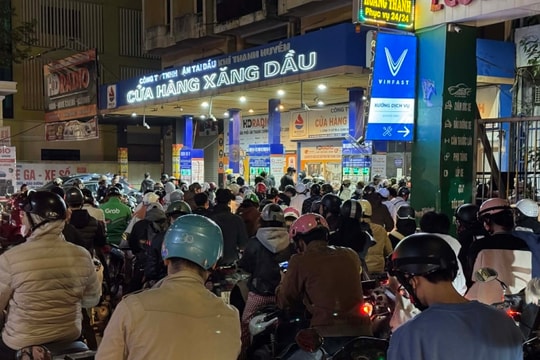 Bộ Công Thương khuyến khích làm việc từ xa để tiết kiệm xăng dầu