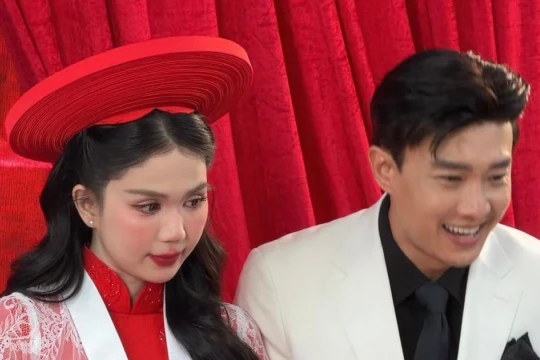 Quốc Trường đăng ảnh cưới cùng Ngọc Trinh, khẳng định điều bất ngờ