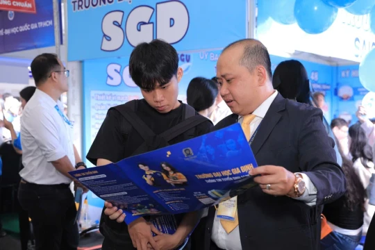 Ngưỡng điểm xét tuyển 15: Không phải rào cản với thí sinh