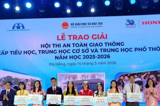 Cô giáo vùng cao giành giải Nhất toàn quốc cuộc thi về An toàn giao thông