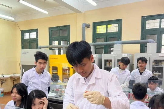 Luồng sinh khí mới cho các tiết học khoa học tự nhiên ở Tuyên Quang