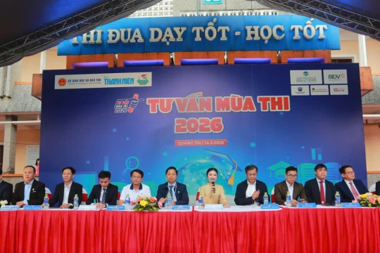 Hơn 3.000 học sinh lớp 12 tại Quảng Trị tham gia Tư vấn mùa thi