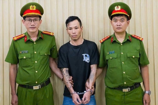 Bắt khẩn cấp nhân viên quán ốc đánh người giao hàng ở TPHCM