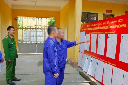 'Cử tri đặc biệt' sẵn sàng cho ngày hội lớn