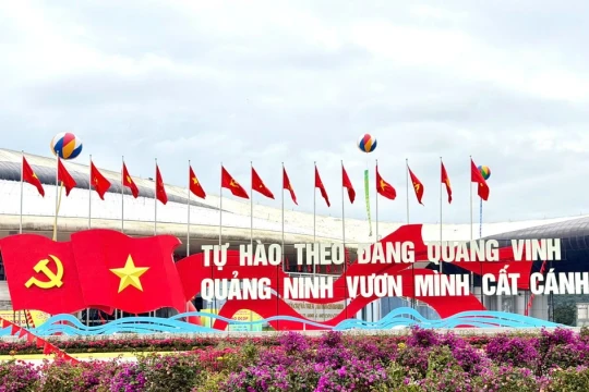 Đất Mỏ ngày hội bầu cử
