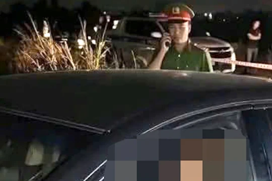 Nghi phạm giết 2 người ở Hưng Yên đã tử vong trong ô tô