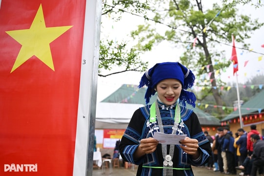 Gần 62 triệu cử tri đã bỏ phiếu, nhiều tỉnh miền núi có tỷ lệ đi bầu cao