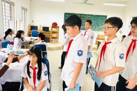 Nâng cao tầm vóc học sinh Việt: Gắn thể chất với dinh dưỡng học đường