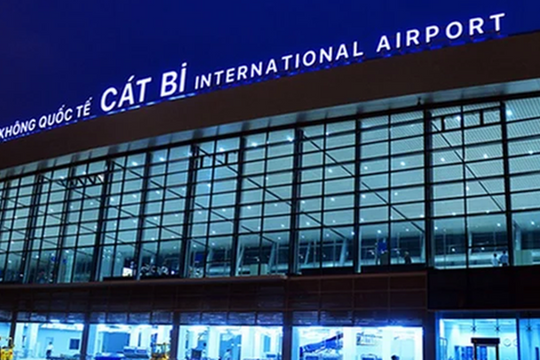 Nghi drone xâm nhập sân bay Cát Bi, nhiều chuyến bay phải chuyển hướng