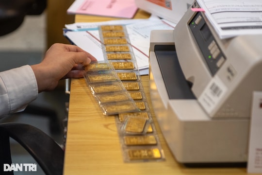 Giá vàng thế giới, trong nước đồng loạt giảm tuần qua