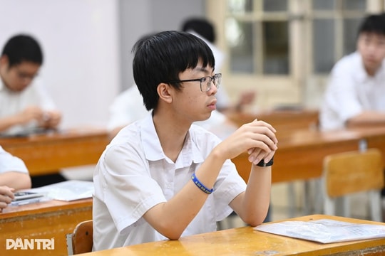 Hà Nội: Gần 60.000 học sinh không có cơ hội vào lớp 10 công lập