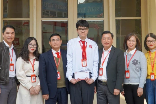 Đoạt giải Nhì nhờ học ngoại ngữ hàng ngày