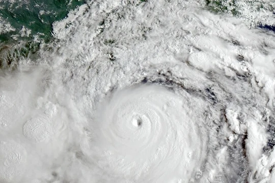 Năm nay bão ít nhưng có thể rất mạnh, bất thường