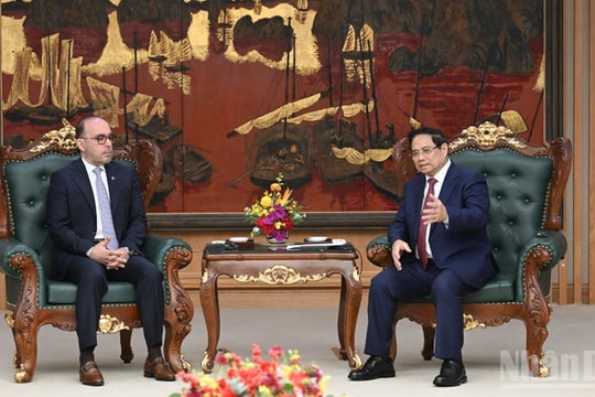 Nỗ lực bảo đảm cung ứng LNG, xây dựng kho dự trữ dầu khí khu vực tại Việt Nam