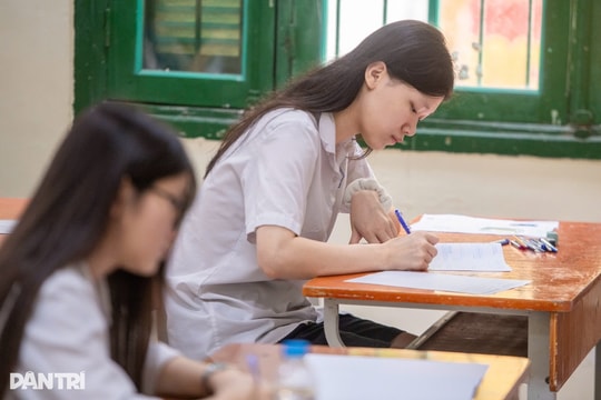 Phụ huynh bị bảo vệ chung cư xem như “tội phạm” vì mời thầy đến nhà dạy con