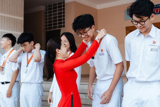 Điều đặc biệt ở 8 trường dẫn đầu “bảng vàng” học sinh giỏi lớp 12 TPHCM