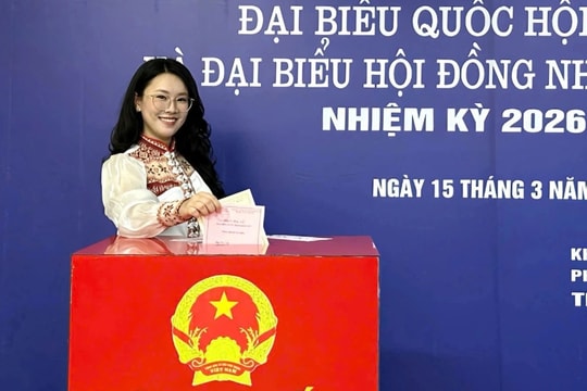 Nữ sinh người Thái: "Giáo dục đã cho tôi cơ hội bước ra khỏi bản làng"