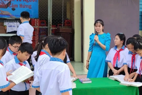 Giáo dục bắt buộc: 'Cú hích' nâng cao mặt bằng học vấn