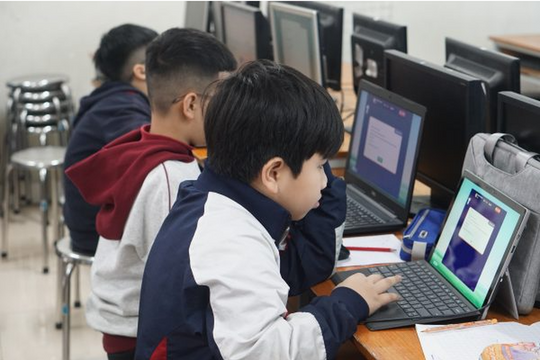 Phát hiện gian lận ở Hà Nội, giám thị can thiệp bài thi Đấu trường VioEdu